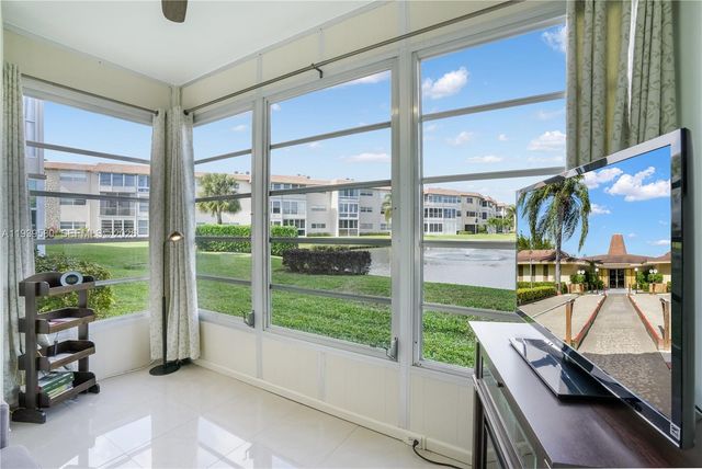 4801 NW 34th Street 406, Lauderdale Lakes, FL 33319