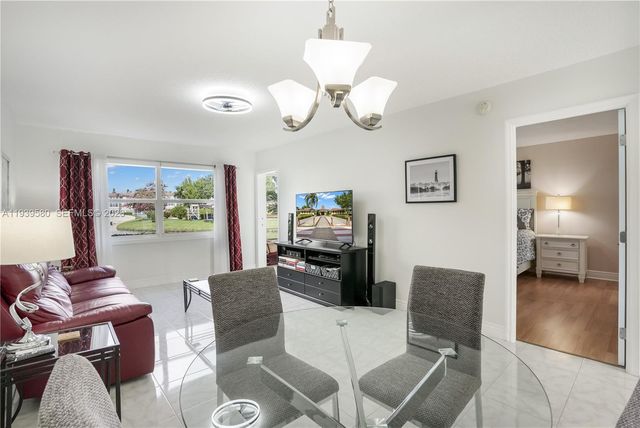 4801 NW 34th Street 406, Lauderdale Lakes, FL 33319