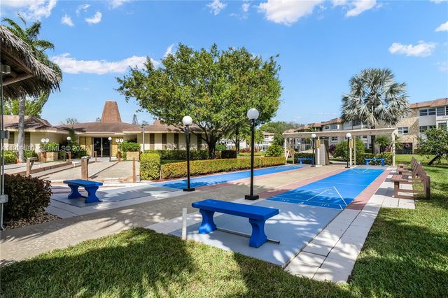 4801 NW 34th Street 406, Lauderdale Lakes, FL 33319