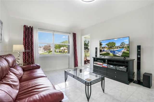 4801 NW 34th Street 406, Lauderdale Lakes, FL 33319