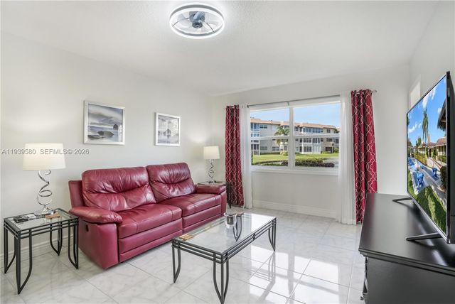 4801 NW 34th Street 406, Lauderdale Lakes, FL 33319