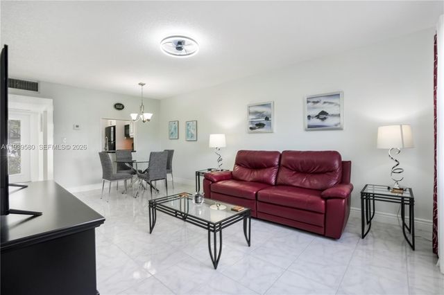 4801 NW 34th Street 406, Lauderdale Lakes, FL 33319