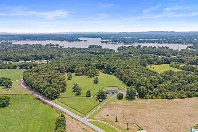 2304 DRIVING RANGE ROAD, Cropwell, AL 35054
