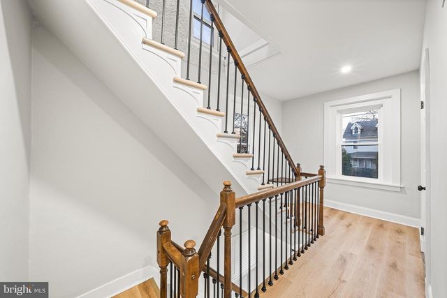 919A W BROAD ST, Quakertown, PA 18951