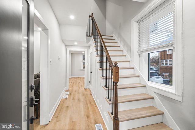 919A W BROAD ST, Quakertown, PA 18951