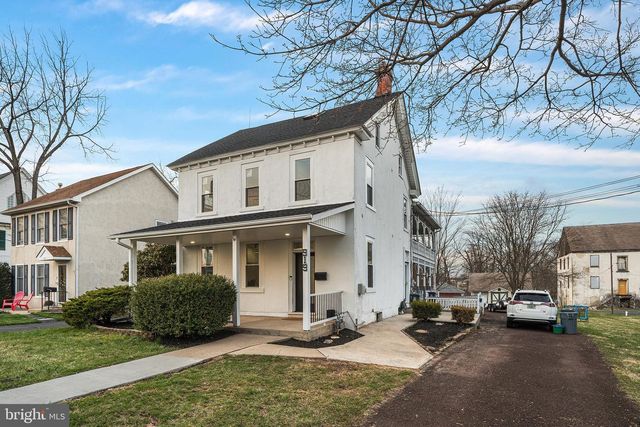 919A W BROAD ST, Quakertown, PA 18951