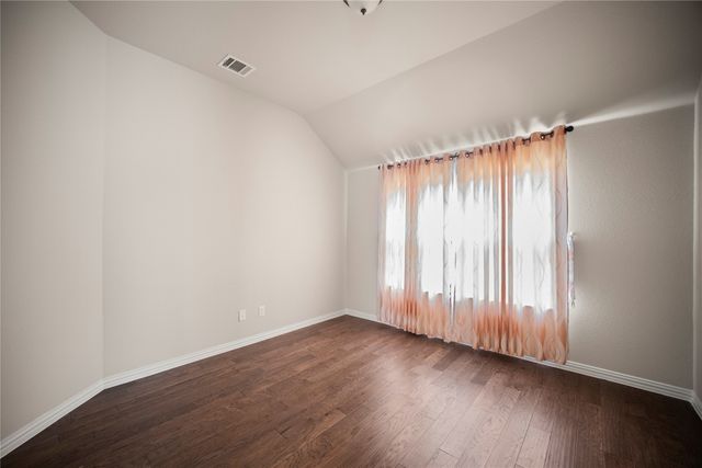 2306 Lucerne Drive, Rowlett, TX 75089