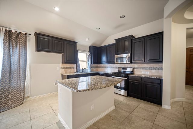 2306 Lucerne Drive, Rowlett, TX 75089
