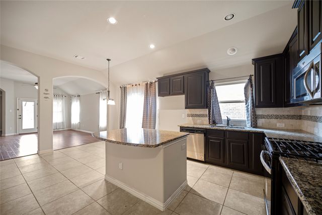 2306 Lucerne Drive, Rowlett, TX 75089