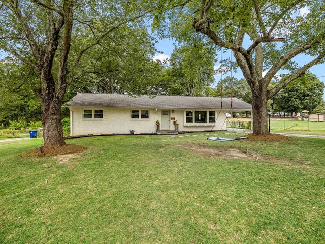 304 Earl Drive, Spartanburg, SC 29306