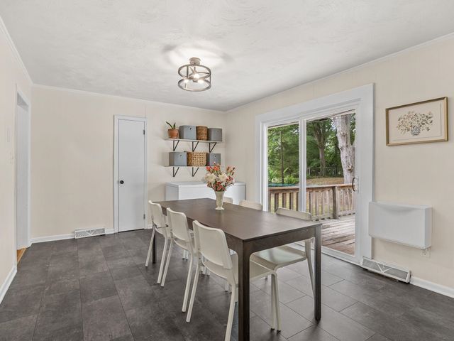304 Earl Drive, Spartanburg, SC 29306