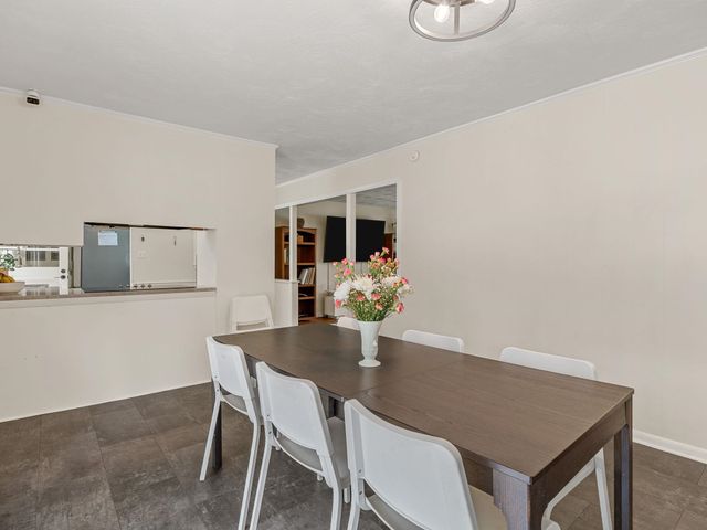 304 Earl Drive, Spartanburg, SC 29306