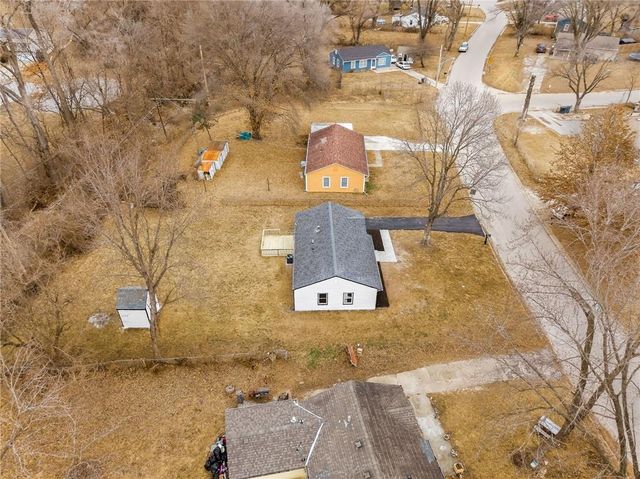 1530 N 61st Terrace, Kansas City, KS 66102