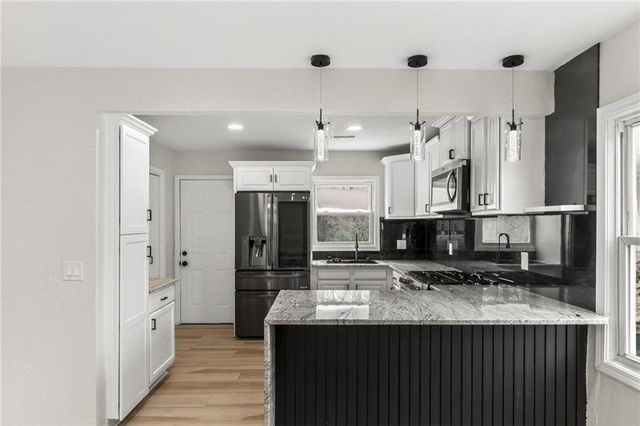 1530 N 61st Terrace, Kansas City, KS 66102