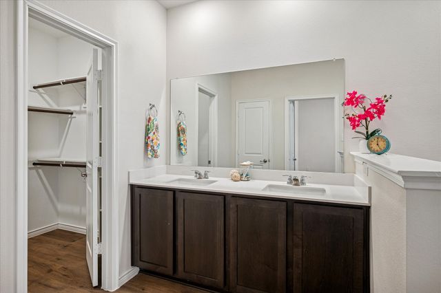 2157 Crooked Bow Drive, Mesquite, TX 75149