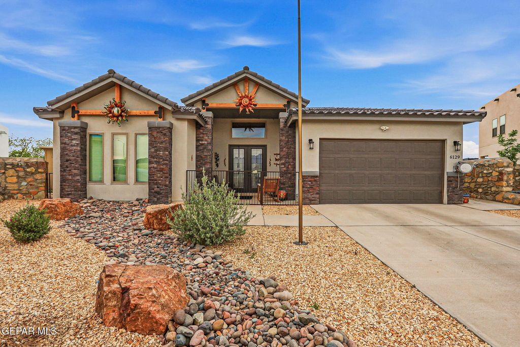 6129 PATRICIA ELENA Place, El Paso, TX 79932