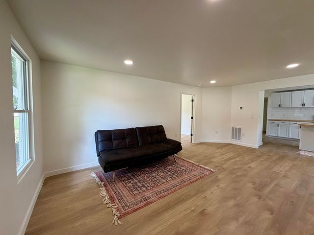 192 Bomar Avenue, Spartanburg, SC 29306