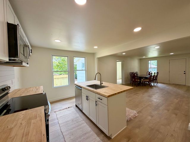192 Bomar Avenue, Spartanburg, SC 29306