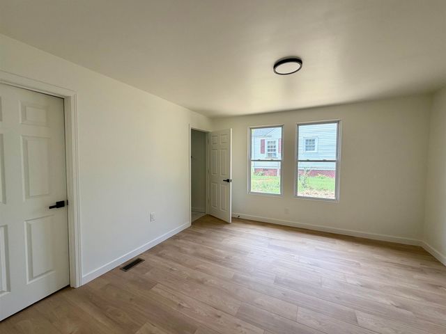 192 Bomar Avenue, Spartanburg, SC 29306