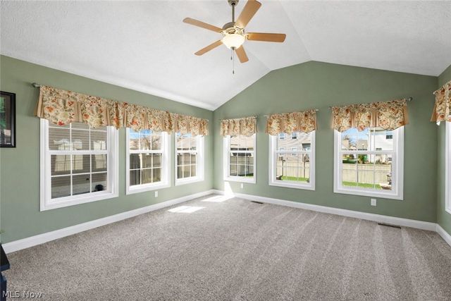 192 Shoreland Circle, Willowick, OH 44095