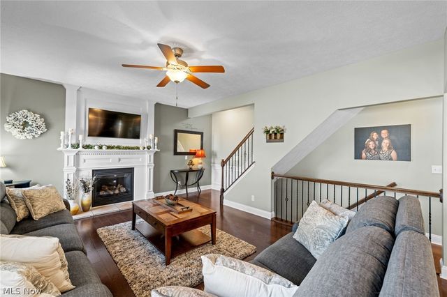 192 Shoreland Circle, Willowick, OH 44095