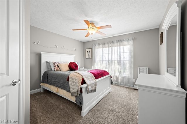 192 Shoreland Circle, Willowick, OH 44095