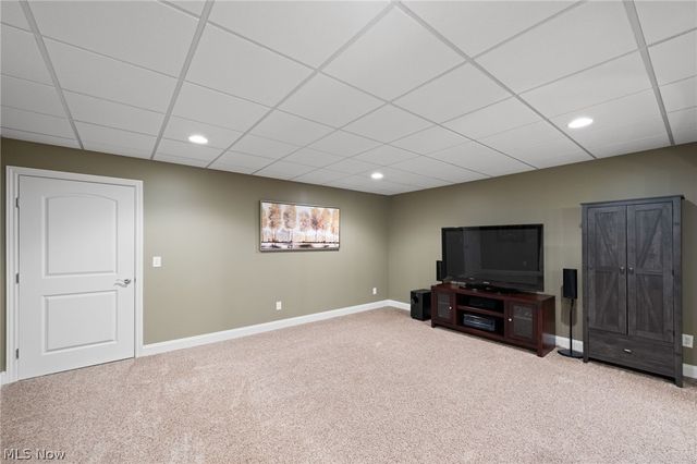 192 Shoreland Circle, Willowick, OH 44095