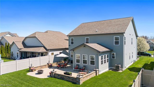 192 Shoreland Circle, Willowick, OH 44095