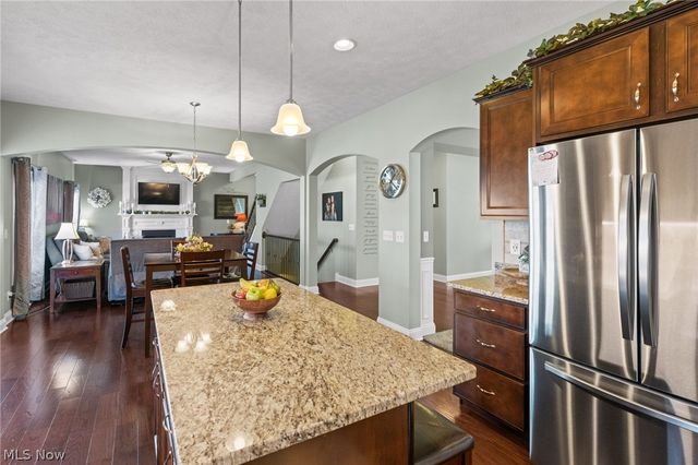 192 Shoreland Circle, Willowick, OH 44095