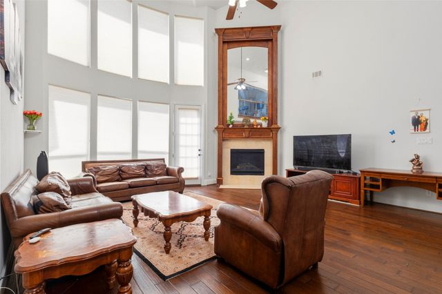 6017 Gentle Way, Plano, TX 75024