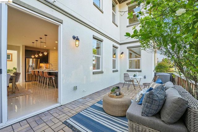 2770 Bette St, Alameda, CA 94501