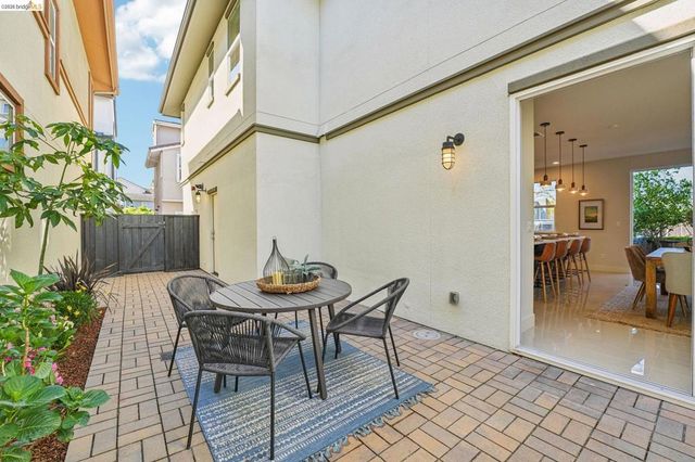 2770 Bette St, Alameda, CA 94501