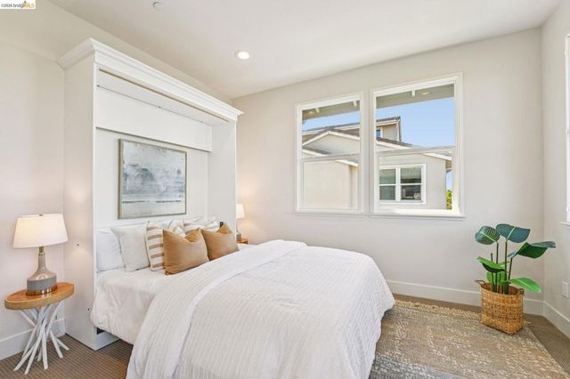 2770 Bette St, Alameda, CA 94501