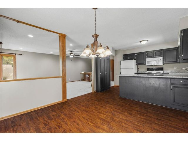 1719 Cudd Circle, Hudson, WI 54016