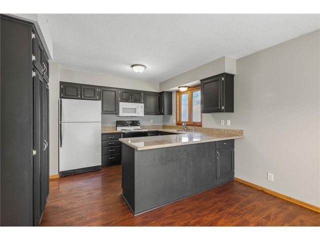 1719 Cudd Circle, Hudson, WI 54016