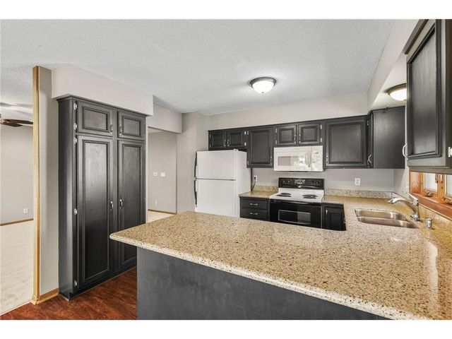 1719 Cudd Circle, Hudson, WI 54016