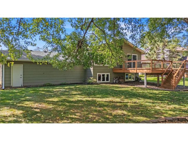 1719 Cudd Circle, Hudson, WI 54016
