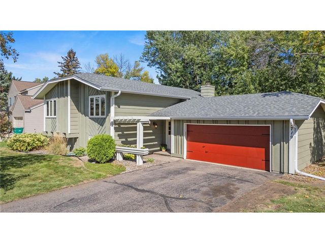 1719 Cudd Circle, Hudson, WI 54016