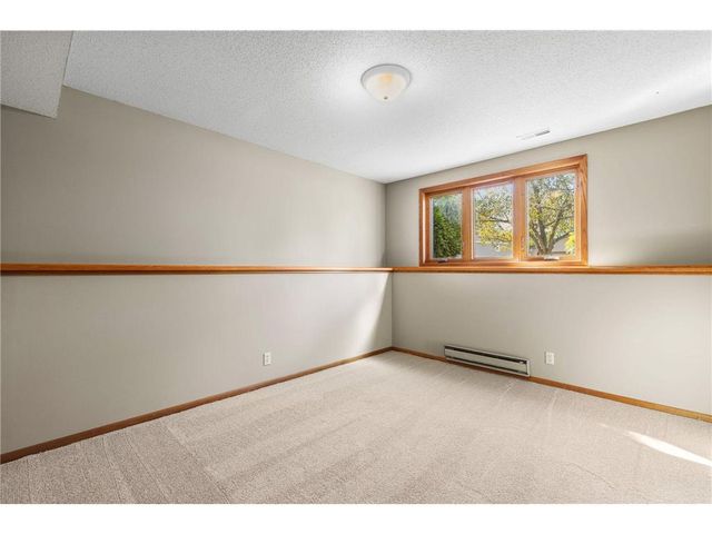 1719 Cudd Circle, Hudson, WI 54016