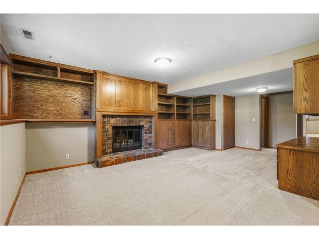 1719 Cudd Circle, Hudson, WI 54016