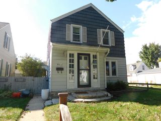 4017 S 1st STREET, Milwaukee, WI 53207