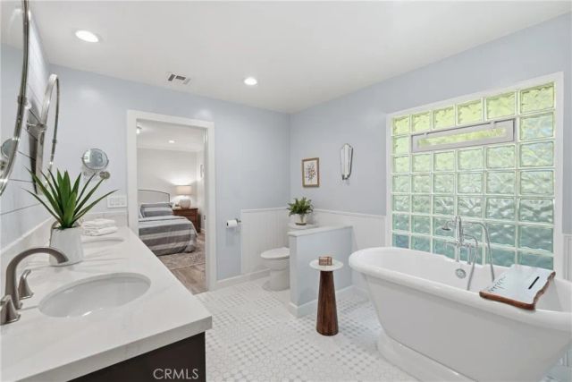 1530 21 St Street, Manhattan Beach, CA 90266