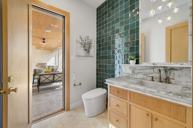 8222 San Leandro Drive, Dallas, TX 75218