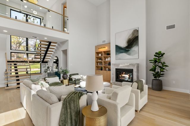 8222 San Leandro Drive, Dallas, TX 75218