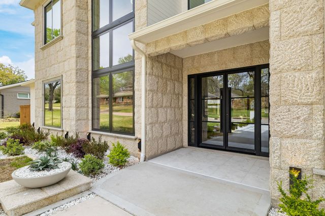 8222 San Leandro Drive, Dallas, TX 75218