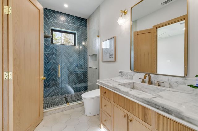 8222 San Leandro Drive, Dallas, TX 75218