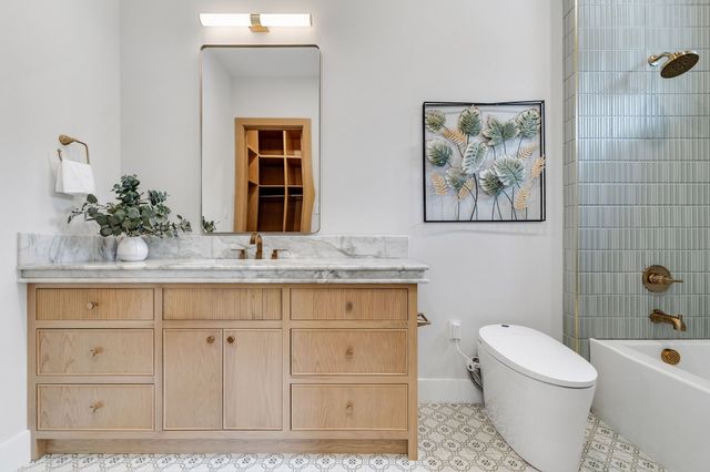 8222 San Leandro Drive, Dallas, TX 75218