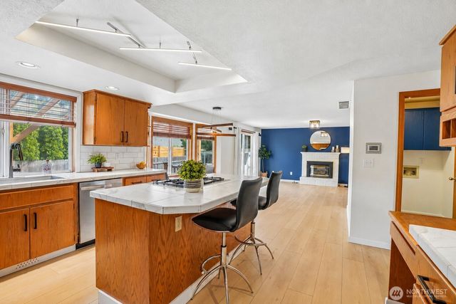 11309 NW 8th Court, Vancouver, WA 98685