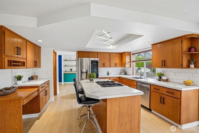 11309 NW 8th Court, Vancouver, WA 98685