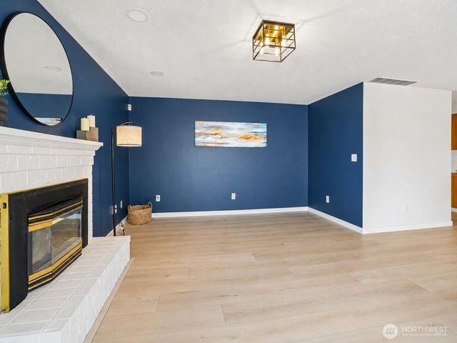 11309 NW 8th Court, Vancouver, WA 98685